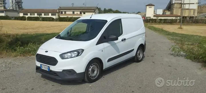 Ford Transit Courier