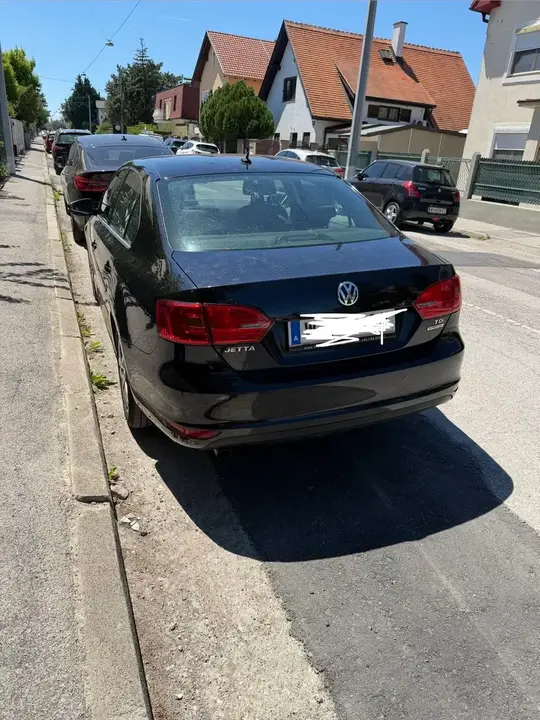 Volkswagen Jetta 2010 photo 3