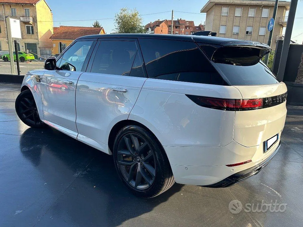 Land Rover Range Rover Sport 2023 photo 3