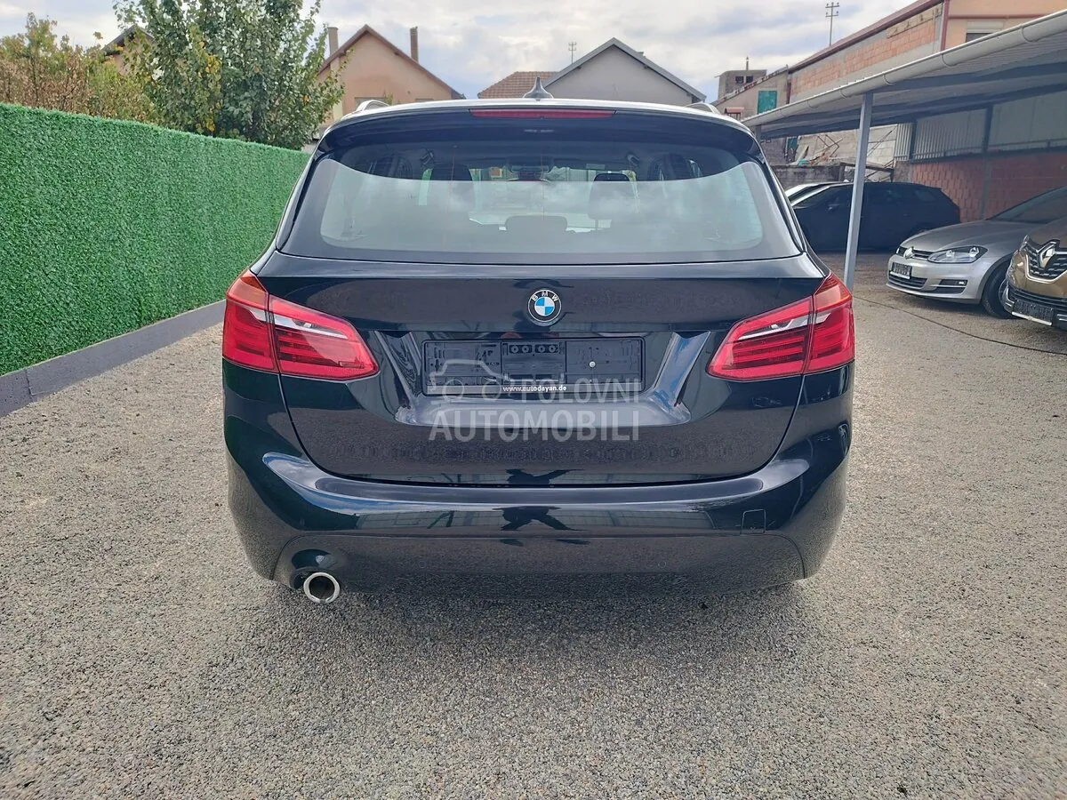 BMW 216 2019 photo 5