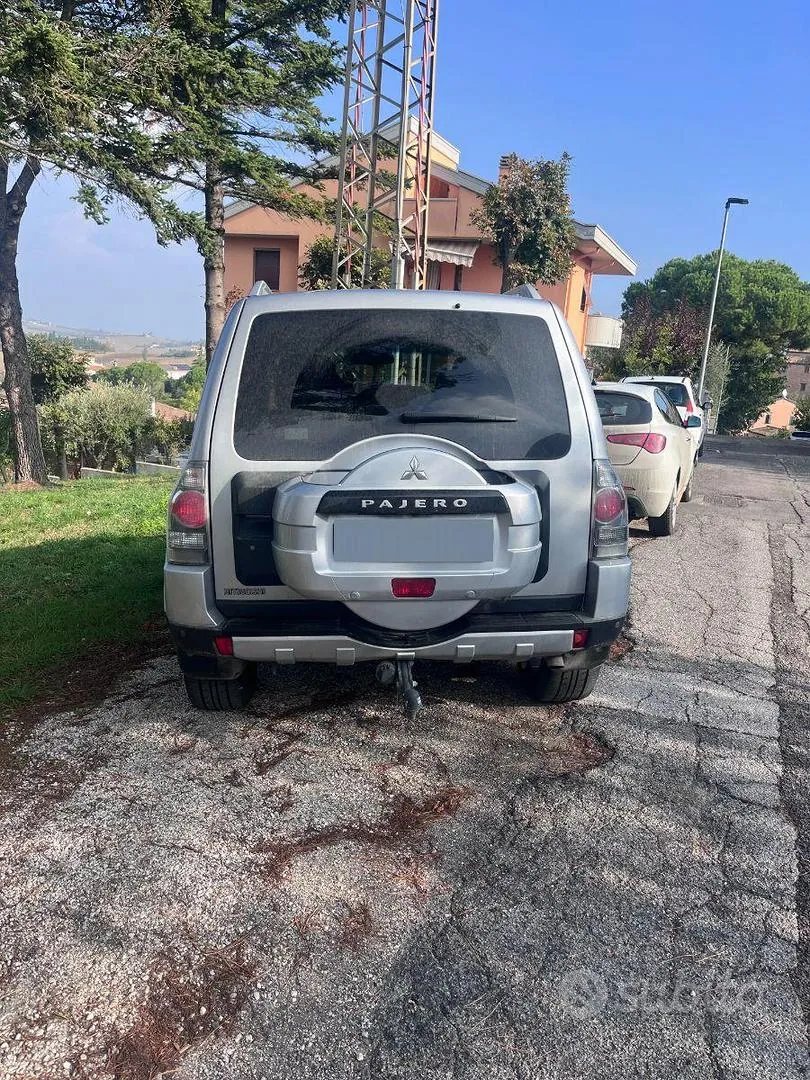 Mitsubishi Pajero 2007 photo 4