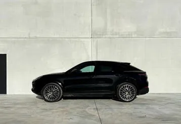 Porsche Cayenne 2023 photo 3