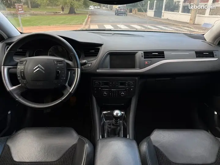 Citroen C5 2009 photo 2