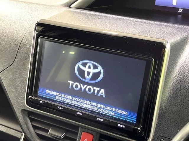Toyota Voxzie 2017 photo 4