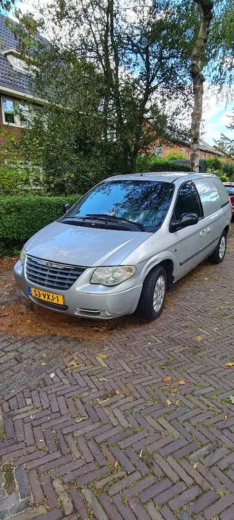 Chrysler Ram Van