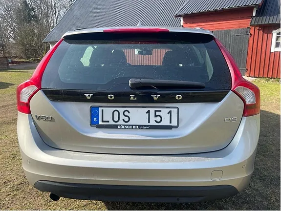 Volvo V60 2011 photo 3