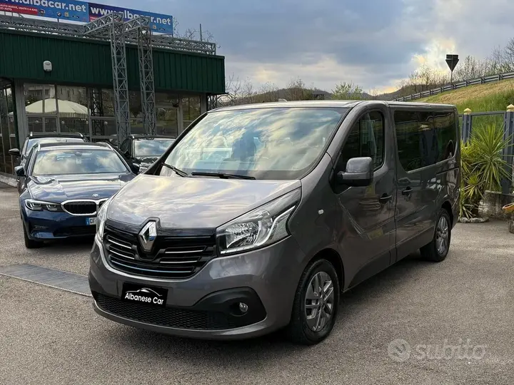Renault Trafic 2019 photo 3