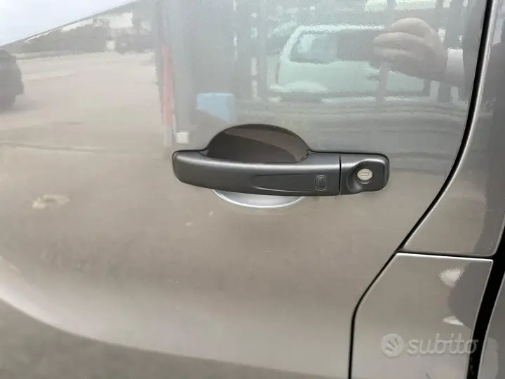 Renault Trafic 2019 photo 4