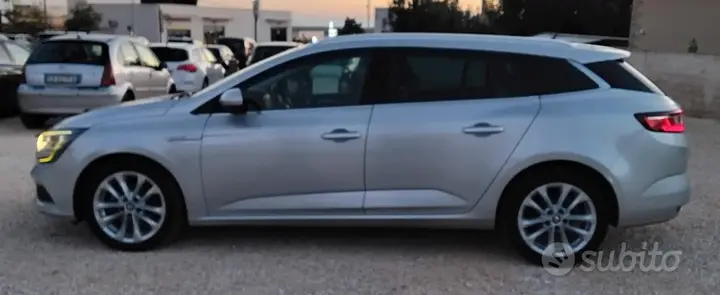 Renault Megane 2017 photo 3