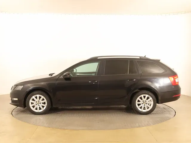 Skoda Octavia Combi