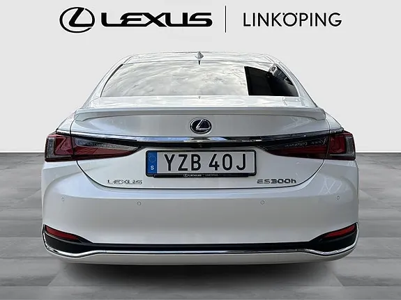 Lexus Es300H 2022 photo 4