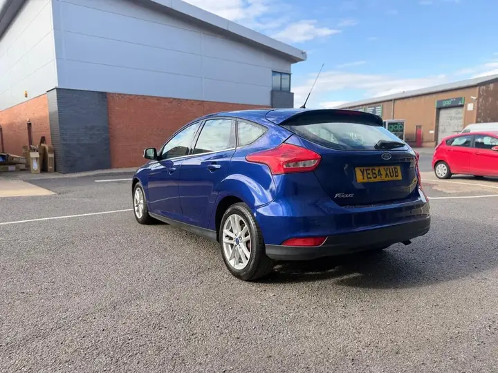 Ford Focus 2014 photo 4