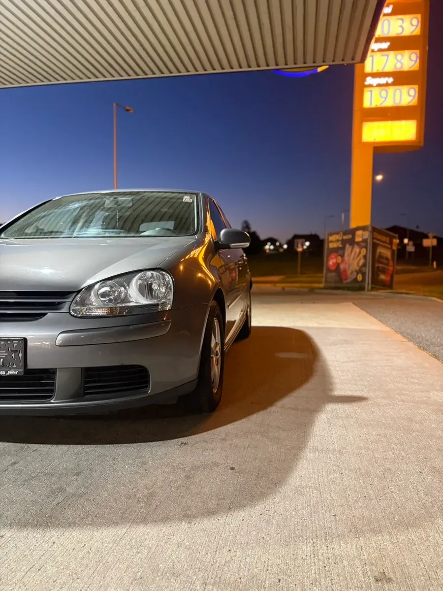 Volkswagen Golf 2007 photo 3