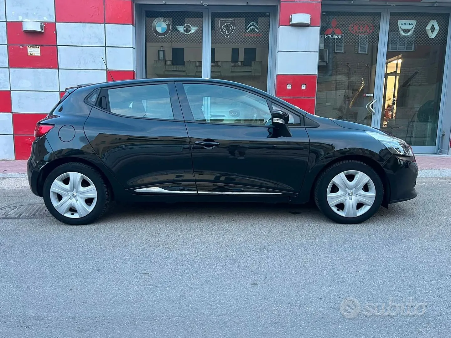 Renault Clio 2014 photo 3