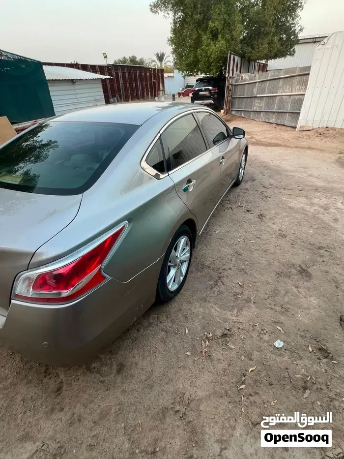 Nissan Altima 2011 photo 5