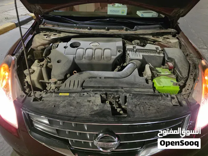 Nissan Altima 2011 photo 4