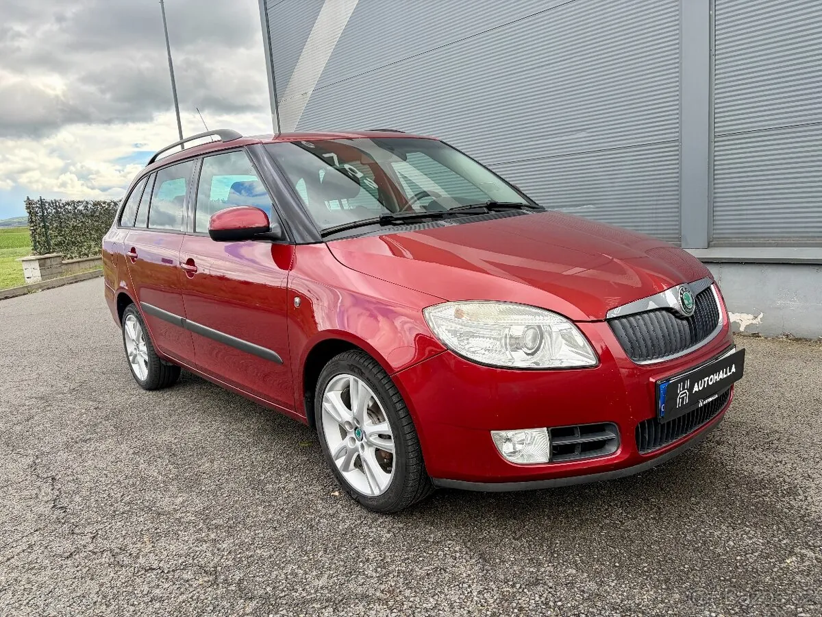 Skoda Fabia 2008 photo 4