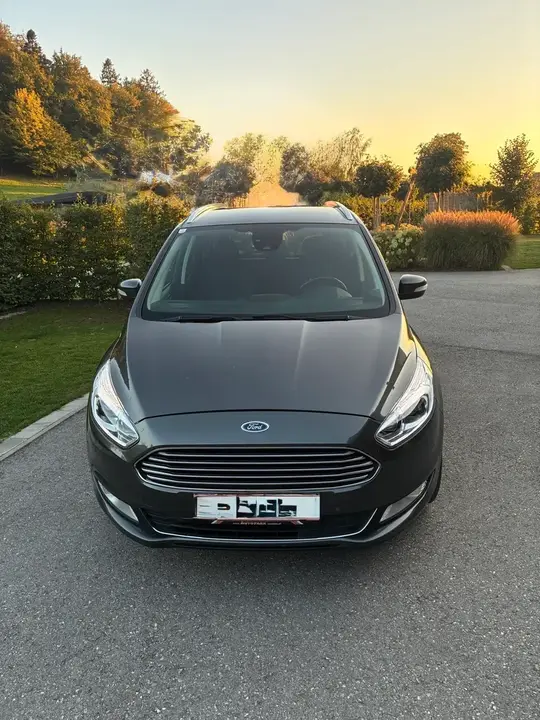 Ford Galaxy 2019 photo 2