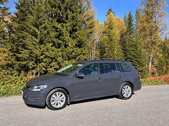 Volkswagen Golf 2018 photo 2