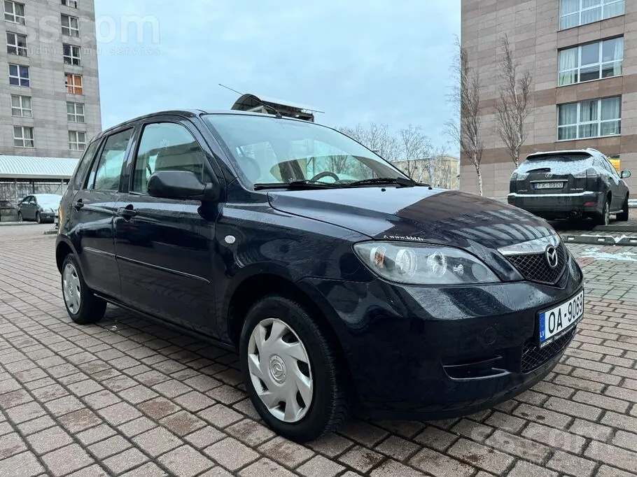 Mazda Mazda2
