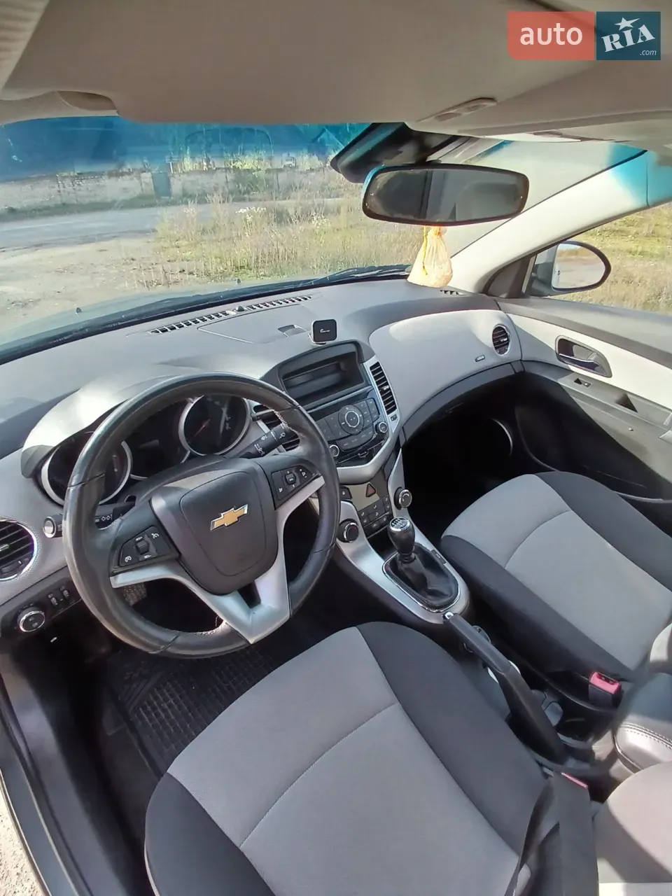 Chevrolet Cruze 2011 photo 3