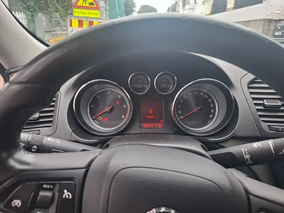 Opel Insignia 2009 photo 2