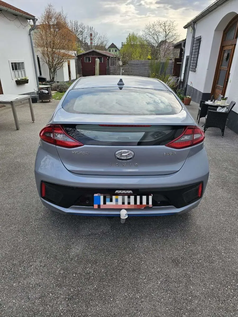 Hyundai Ioniq 2017 photo 2