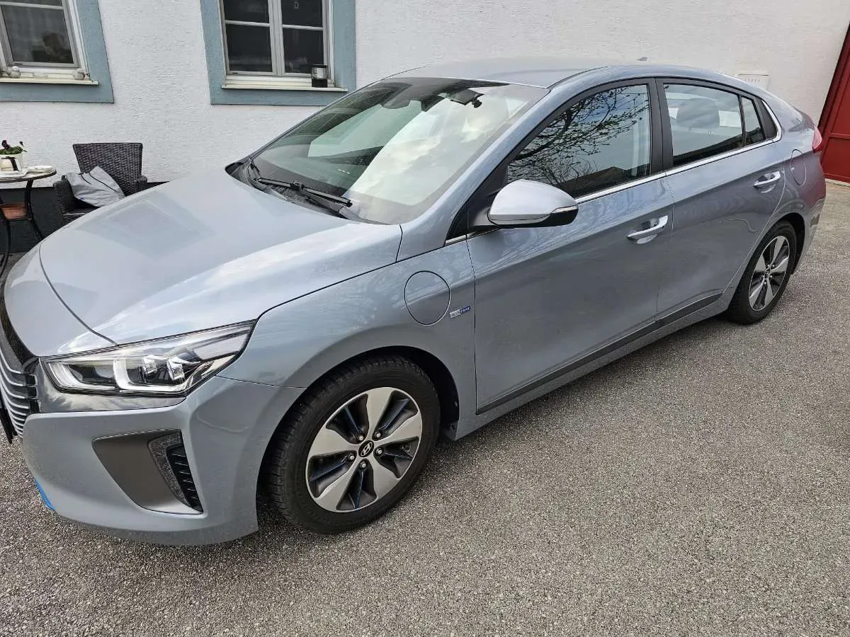 Hyundai Ioniq 2017 photo 3