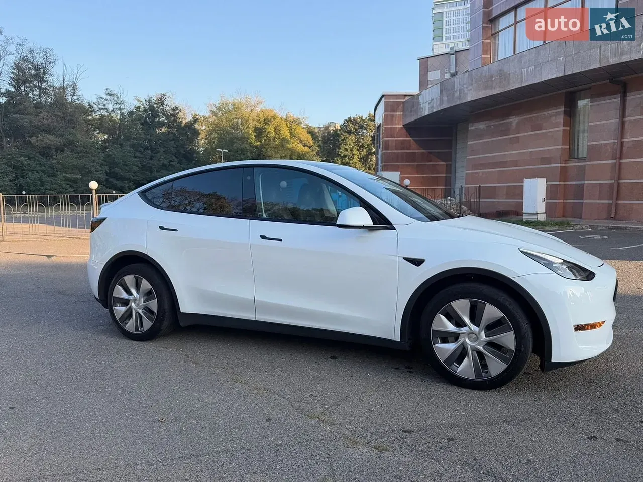Tesla Model Y 2022 photo 5