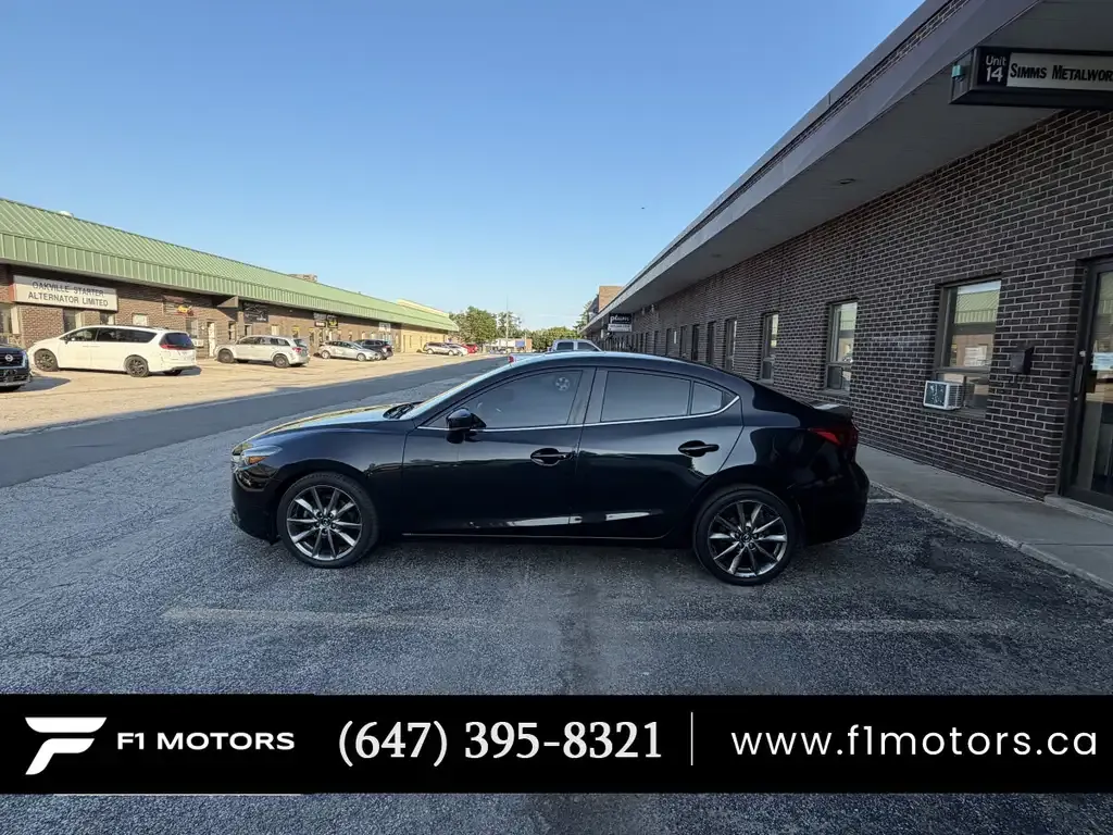 Mazda Mazda3 2018 photo 5