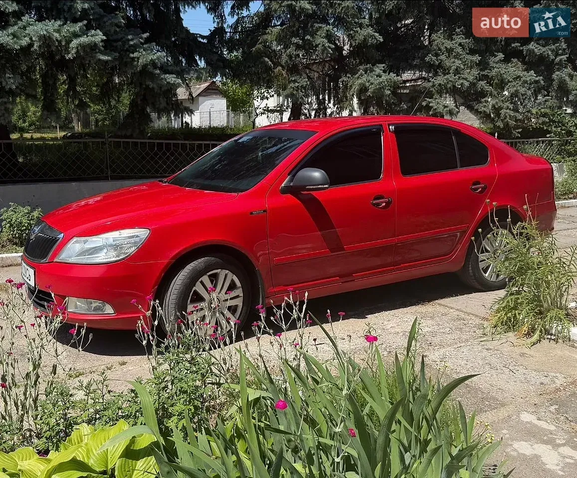 Skoda Octavia 2010 photo 4