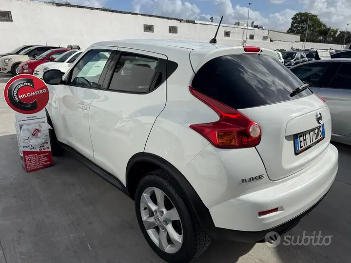 Nissan Juke 2011 photo 3