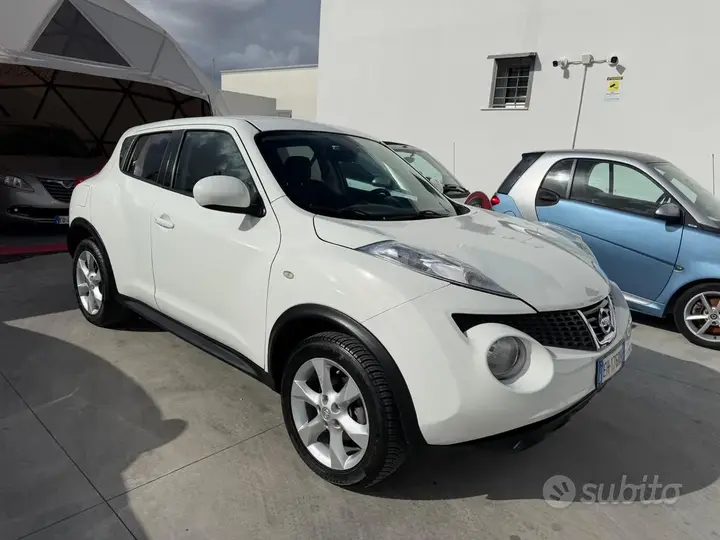 Nissan Juke 2011 photo 5