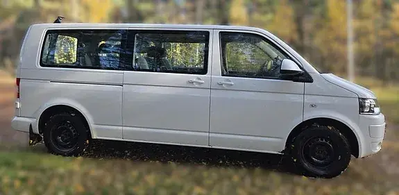 Volkswagen Caravelle 2011 photo 2