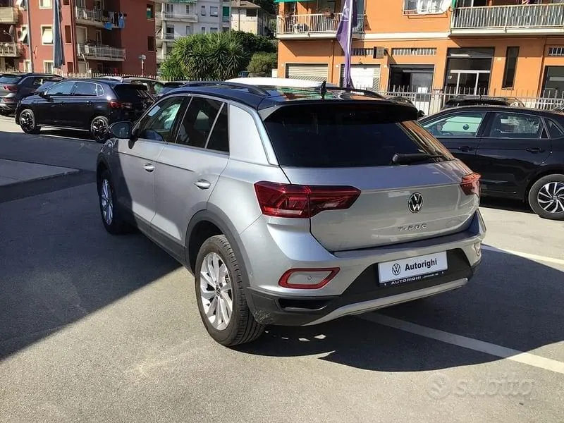 Volkswagen T-Roc 2024 photo 5