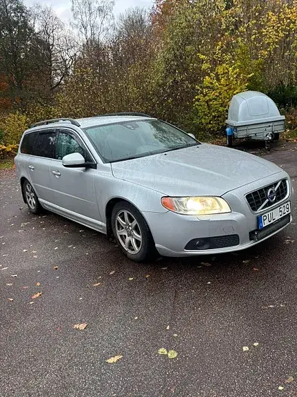 Volvo V70 2012 photo 5