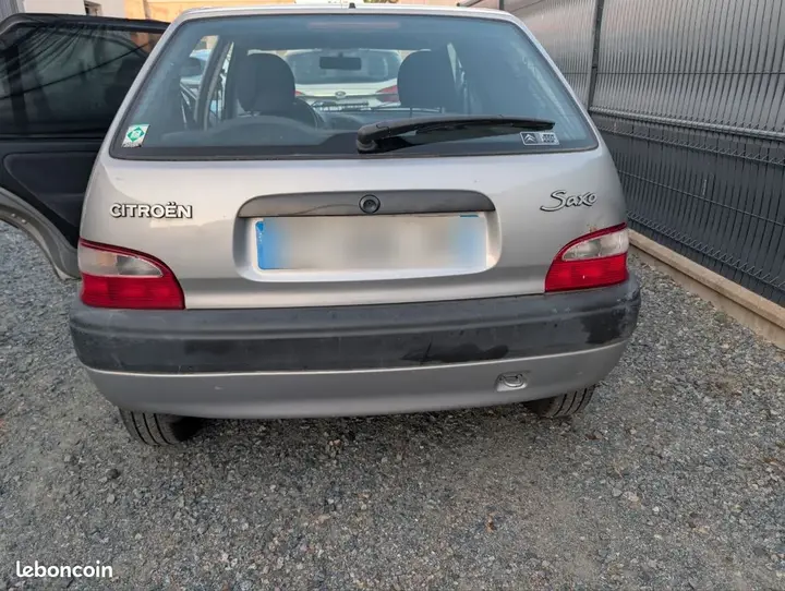 Citroen Saxo 2001 photo 2