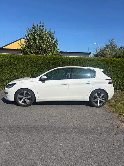 Peugeot 308 2016 photo 2
