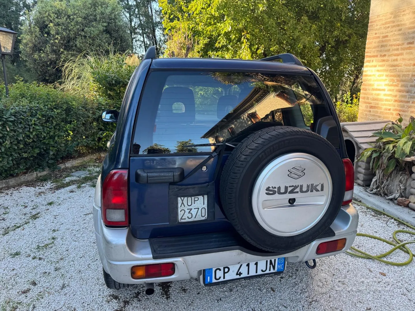 Suzuki Grand Vitara 2004 photo 4