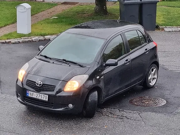 Toyota Yaris 2007 photo 5