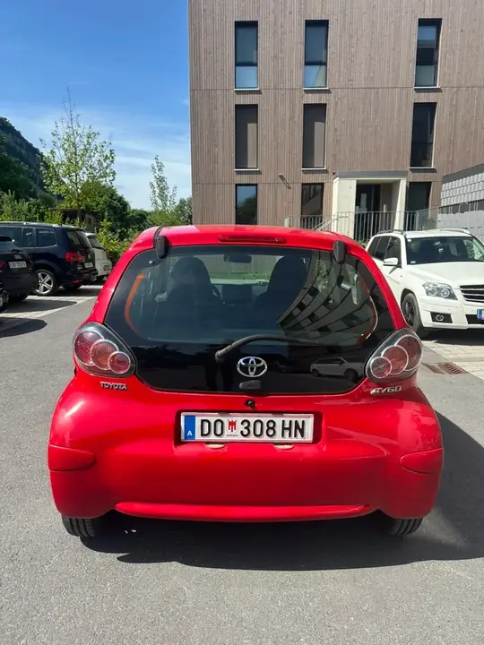 Toyota Aygo 2011 photo 3