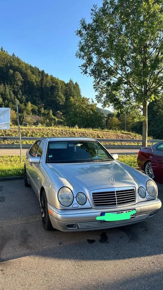 Mercedes-Benz 280