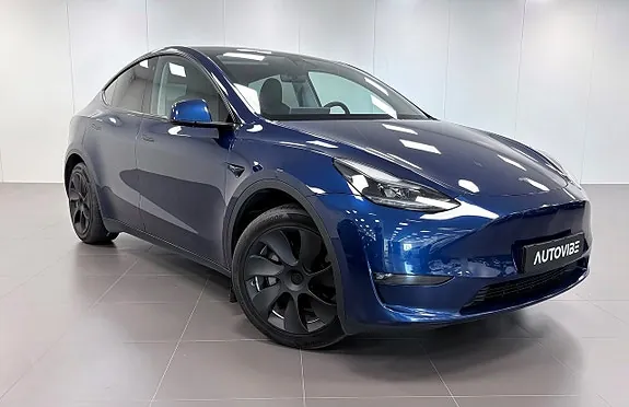 Tesla Model Y 2024 photo 2
