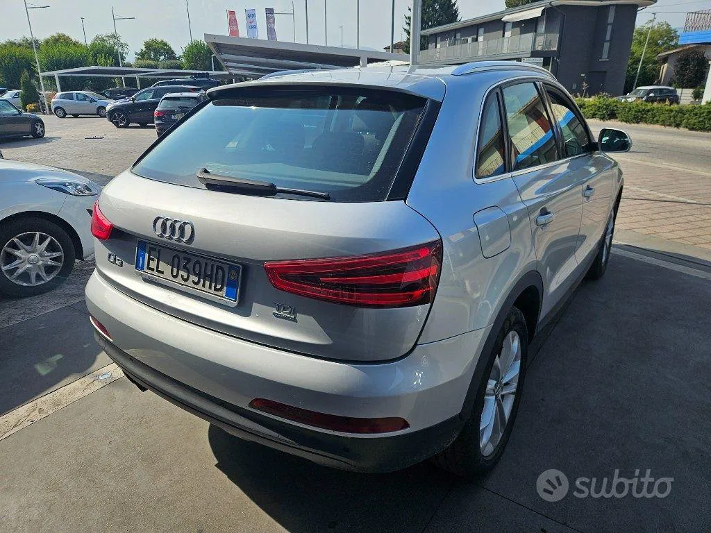 Audi Q3 2012 photo 5