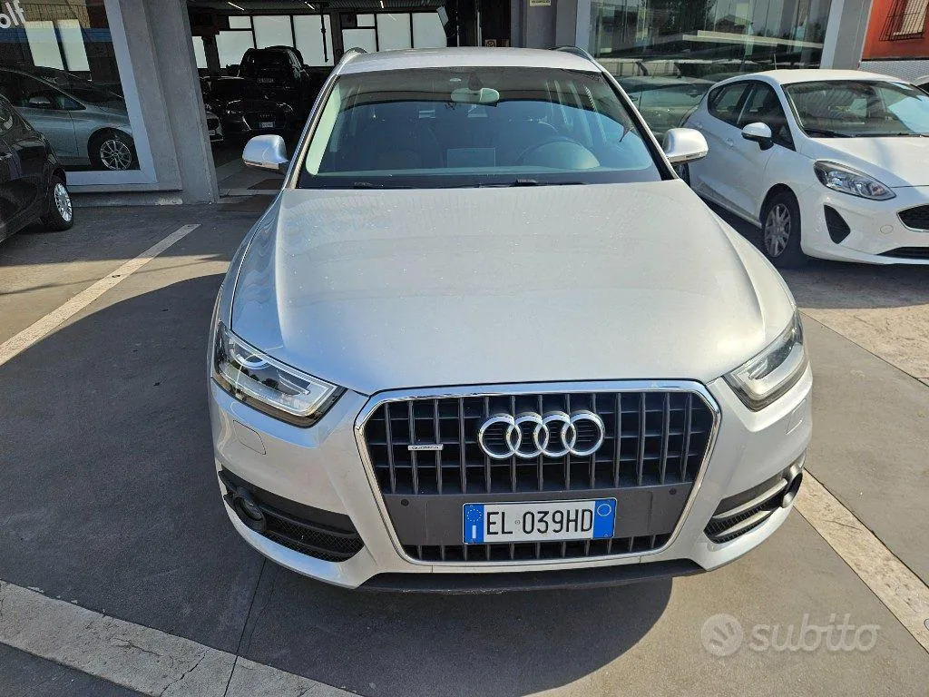 Audi Q3 2012 photo 2