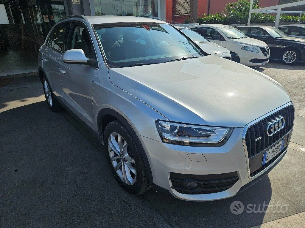 Audi Q3 2012 photo 3