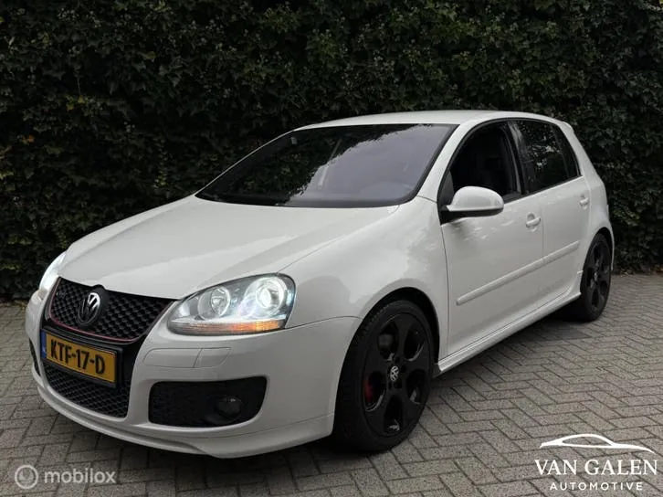 Volkswagen Golf 2007 photo 2