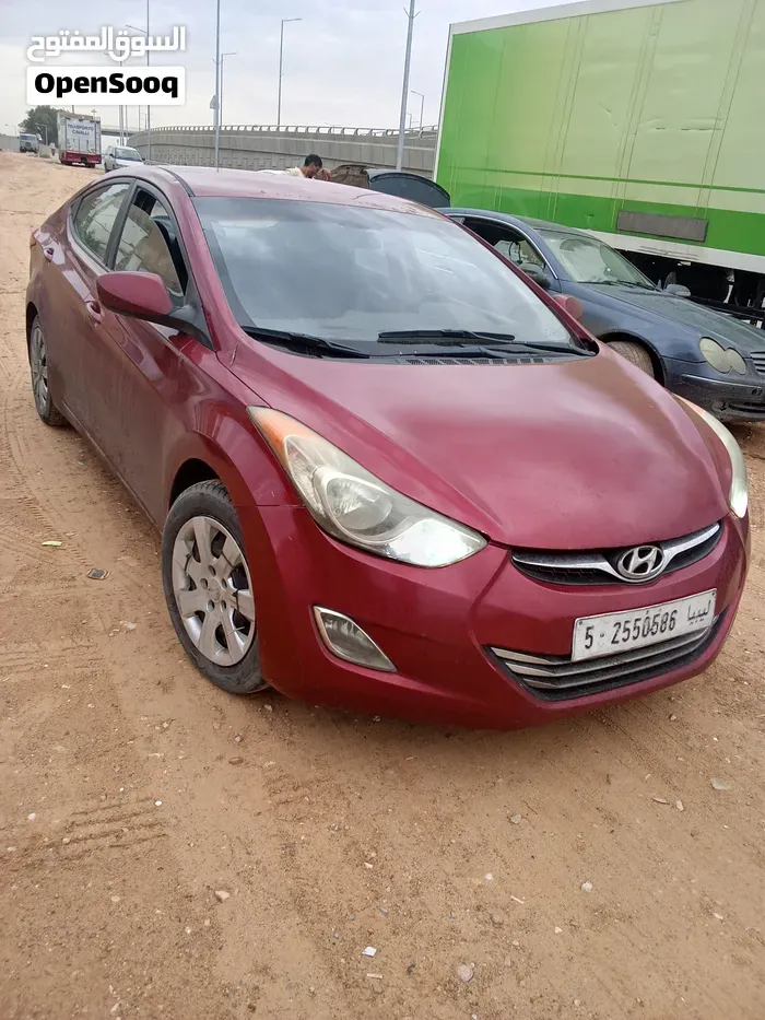 Hyundai Elantra 2012 photo 3