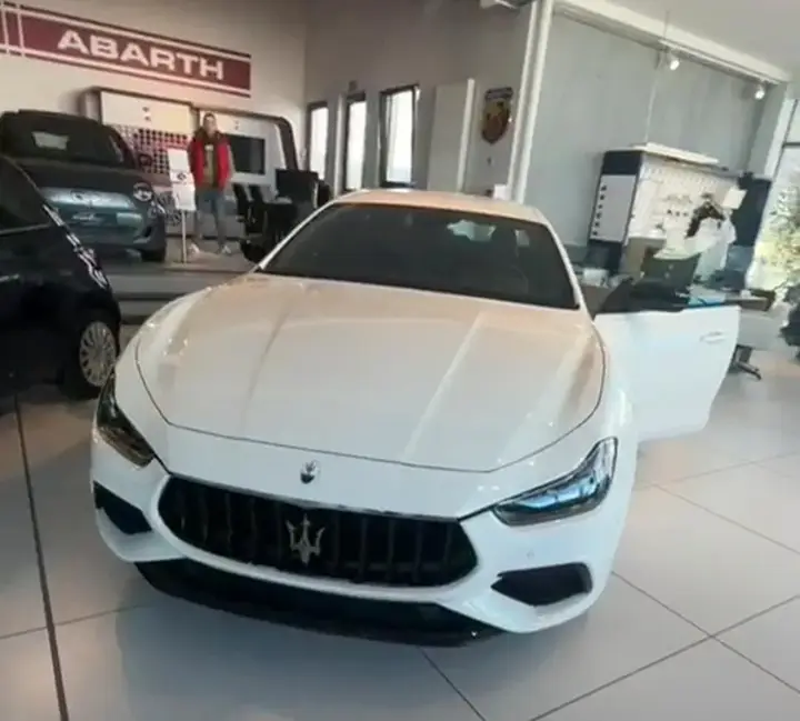 Maserati Ghibli