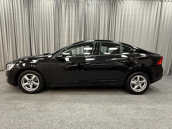 Volvo S60 2017 photo 2